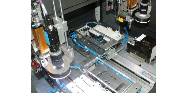 全自動(dòng)鎖螺絲機(jī)在企業(yè)應(yīng)用有哪些優(yōu)勢(shì)？-堅(jiān)豐股份