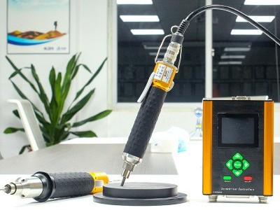 伺服電批加上機(jī)器人視覺(jué)，究竟是什么效果？-堅(jiān)豐股份